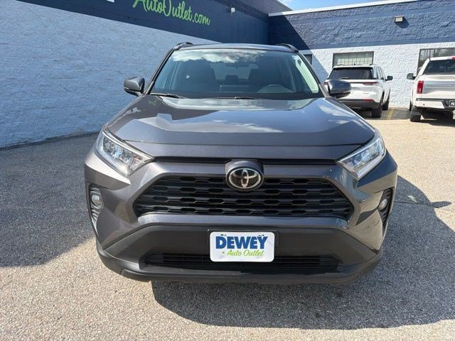 Used 2019 Toyota RAV4 XLE w/ Convenience Package AWD/4WD image 8