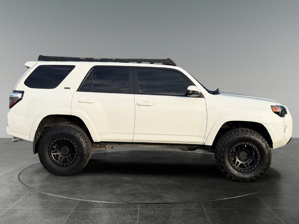 Used 2020 Toyota 4Runner SR5 Premium w/ Moonroof Package AWD/4WD image 10