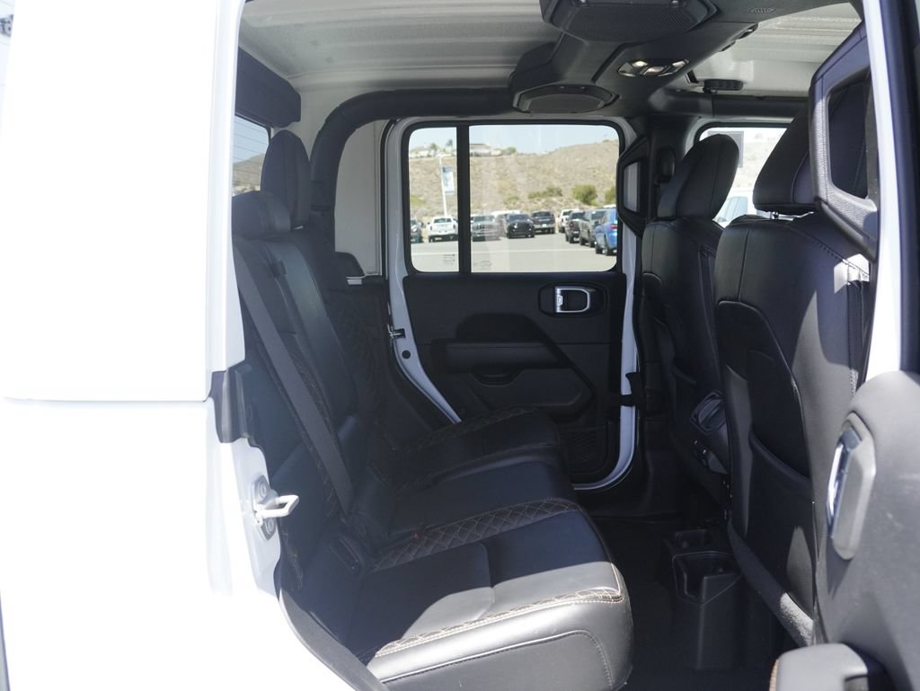 Certified 2023 Jeep Gladiator Overland AWD/4WD image 31