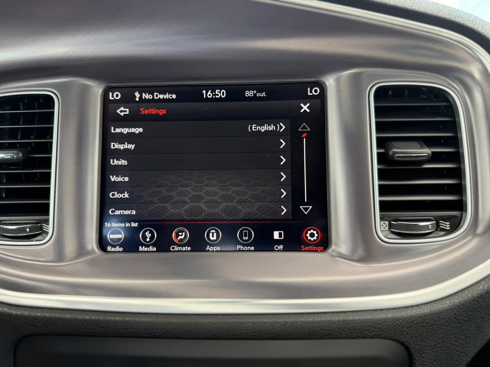 Used 2019 Dodge Charger SXT AWD/4WD image 26
