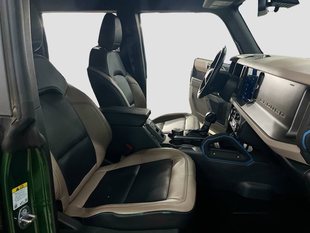 Used 2024 Ford Bronco Wildtrak image 27