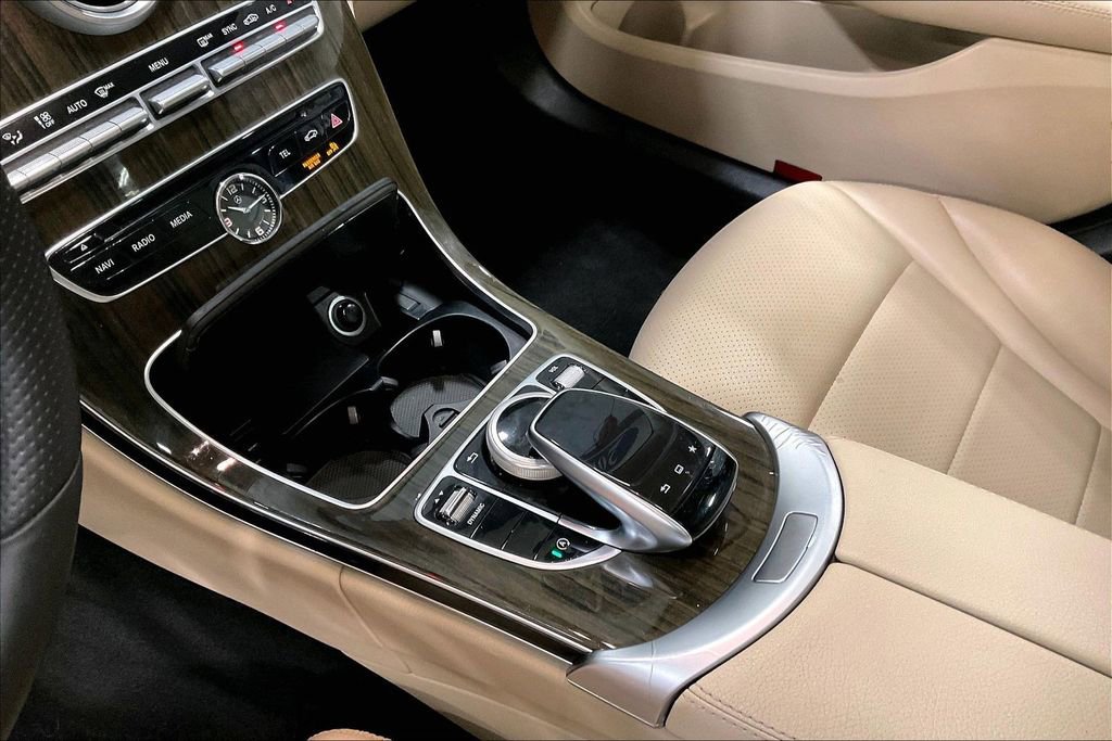 Used 2016 Mercedes-Benz C 300 4MATIC Sedan image 18