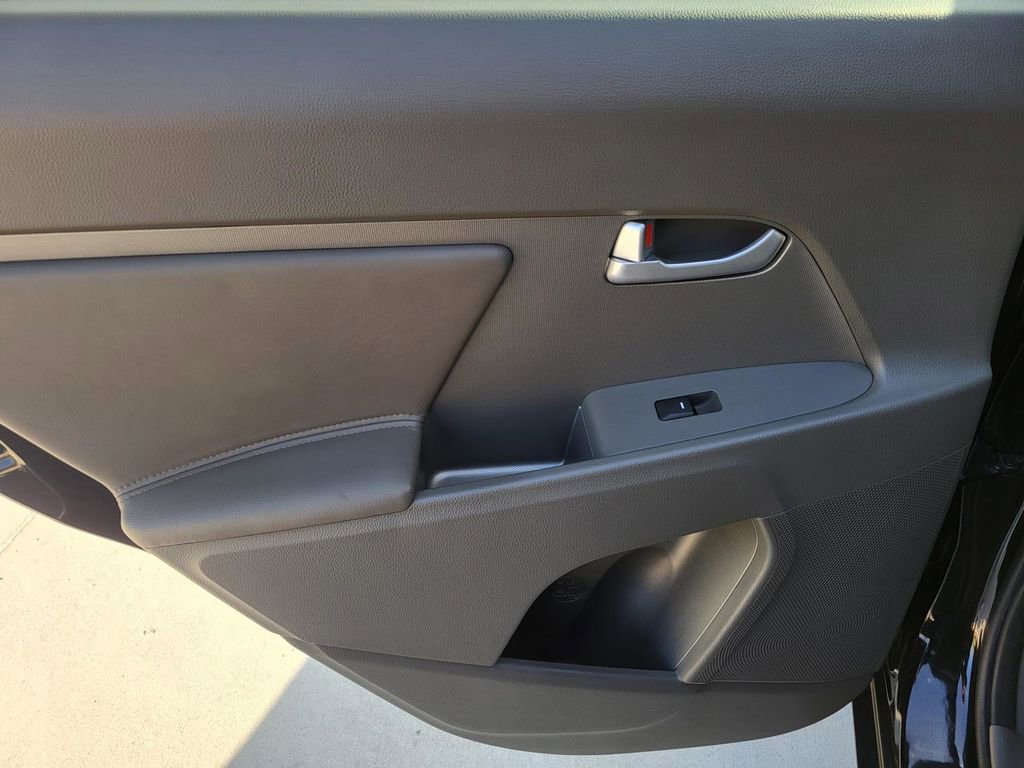 Used 2012 Kia Sportage EX w/ EX Premium Pkg image 11