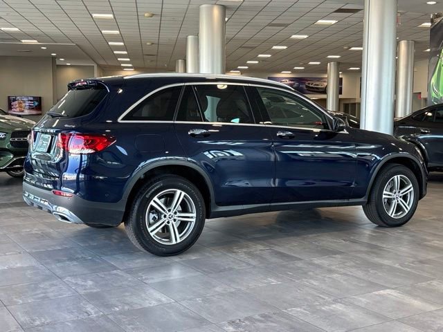 Certified 2022 Mercedes-Benz GLC 300 4MATIC image 3