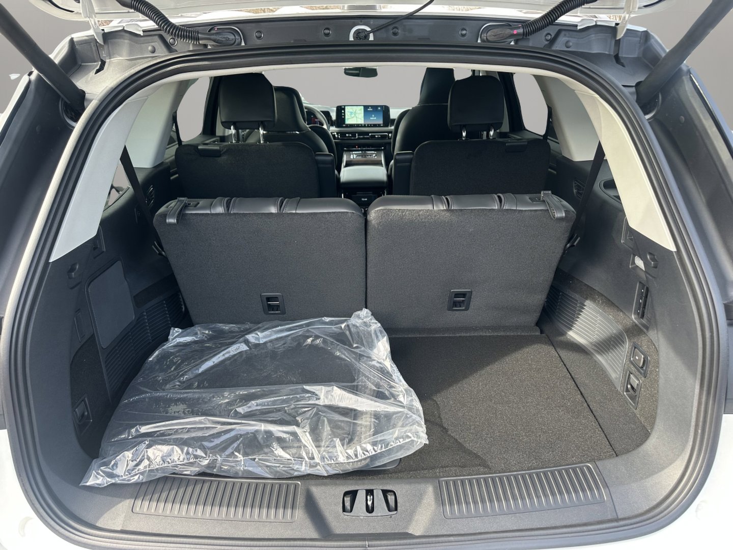 New 2026 Lincoln Aviator Reserve AWD/4WD image 7