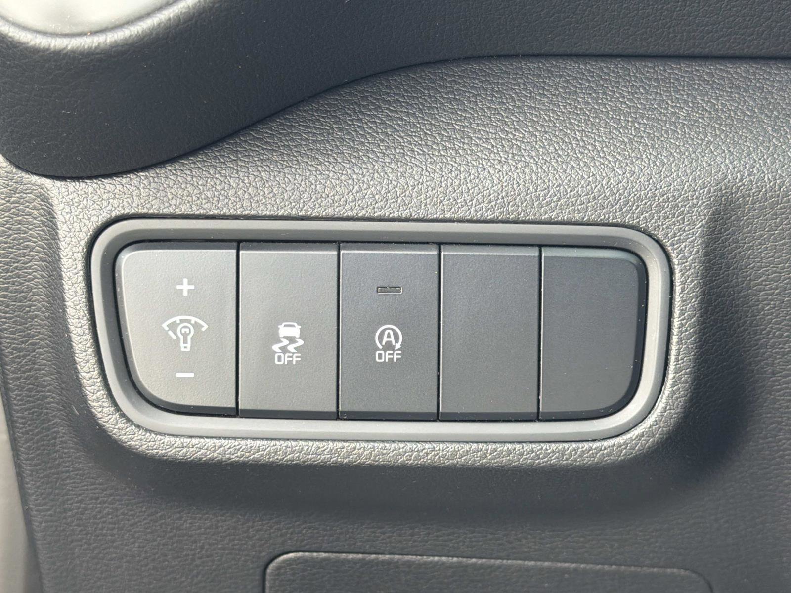 Used 2023 Kia Soul LX w/ Option Group 015 image 15