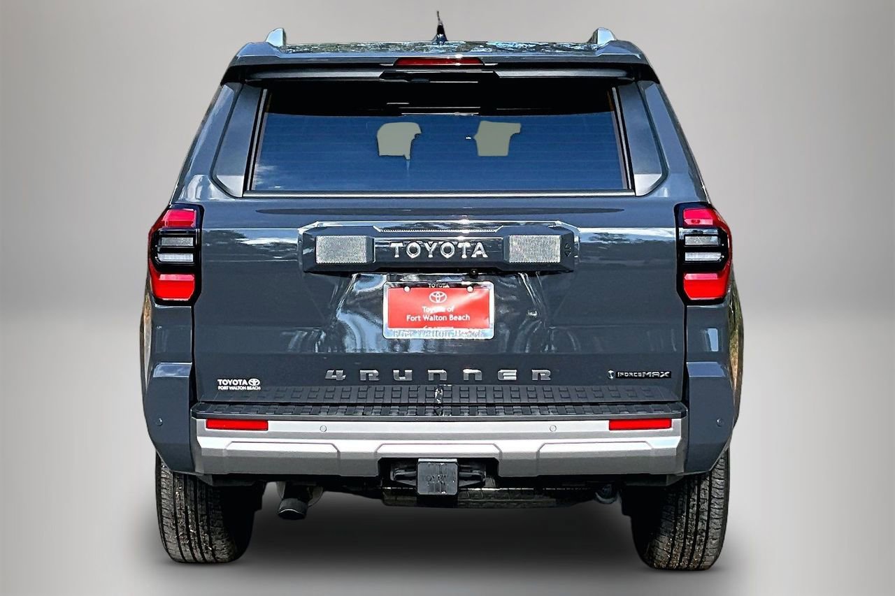 Used 2025 Toyota 4Runner Limited image 6