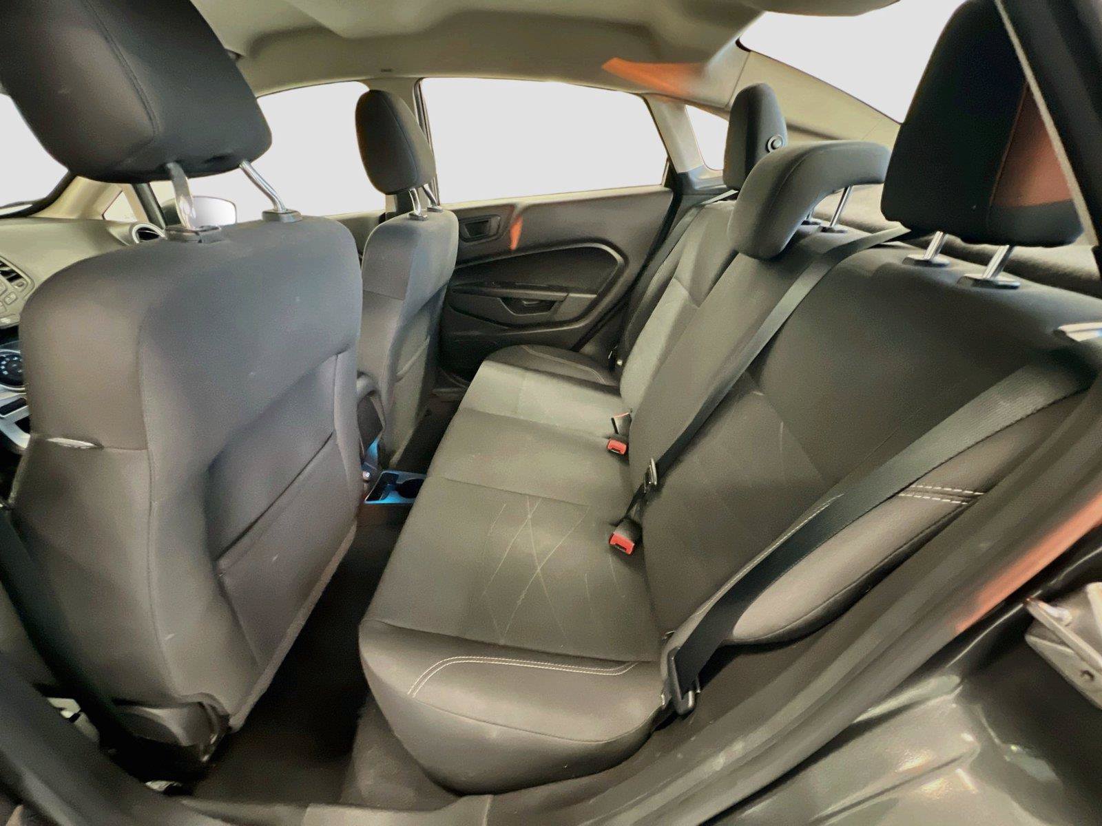 Used 2017 Ford Fiesta SE FWD image 20