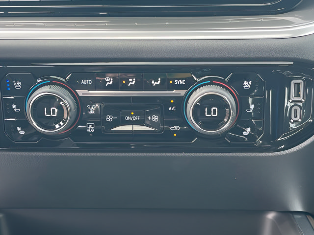 New 2026 Chevrolet Silverado 2500 High Country w/ Midnight Edition AWD/4WD image 30