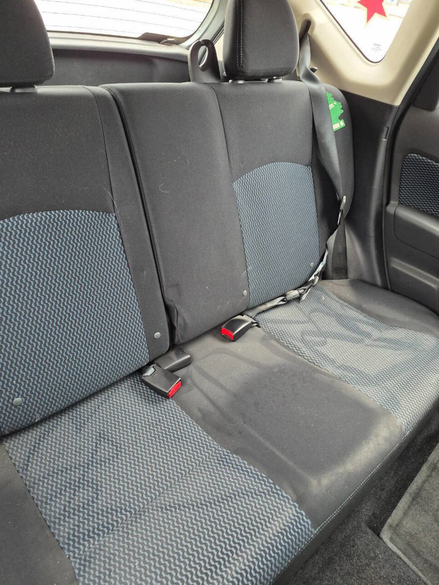 Used 2015 Nissan Versa Note SV FWD image 13