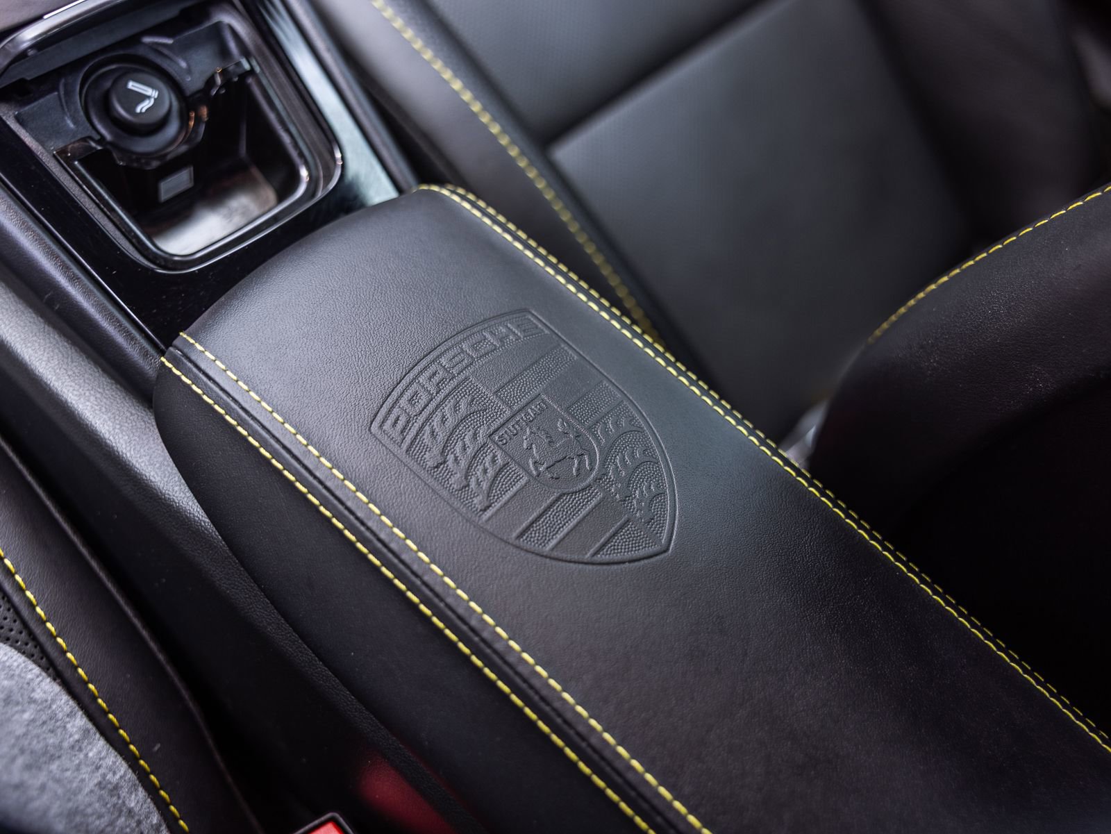 Certified 2015 Porsche 911 Turbo S AWD/4WD image 16
