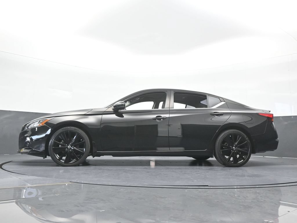 Used 2022 Nissan Altima 2.5 SR w/ Midnight Edition Package FWD image 53