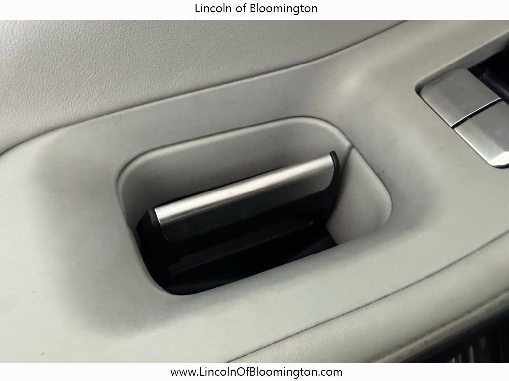 Certified 2025 Lincoln Navigator L Black Label w/ Black Label Special Edition image 49