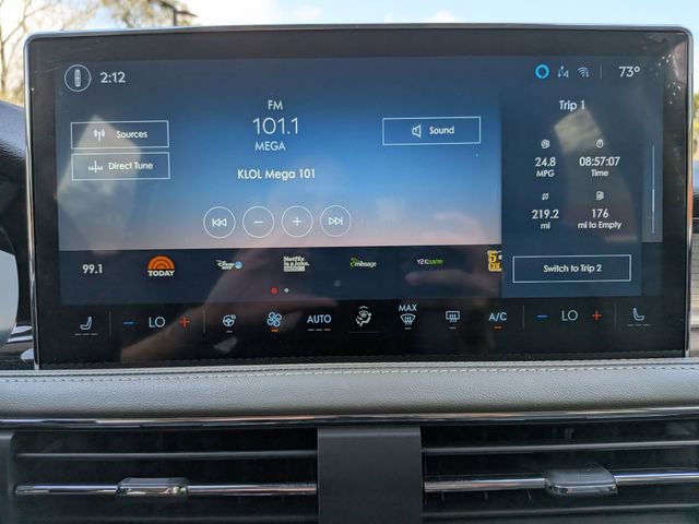 Used 2025 Lincoln Corsair FWD w/ Equipment Group 101A image 20
