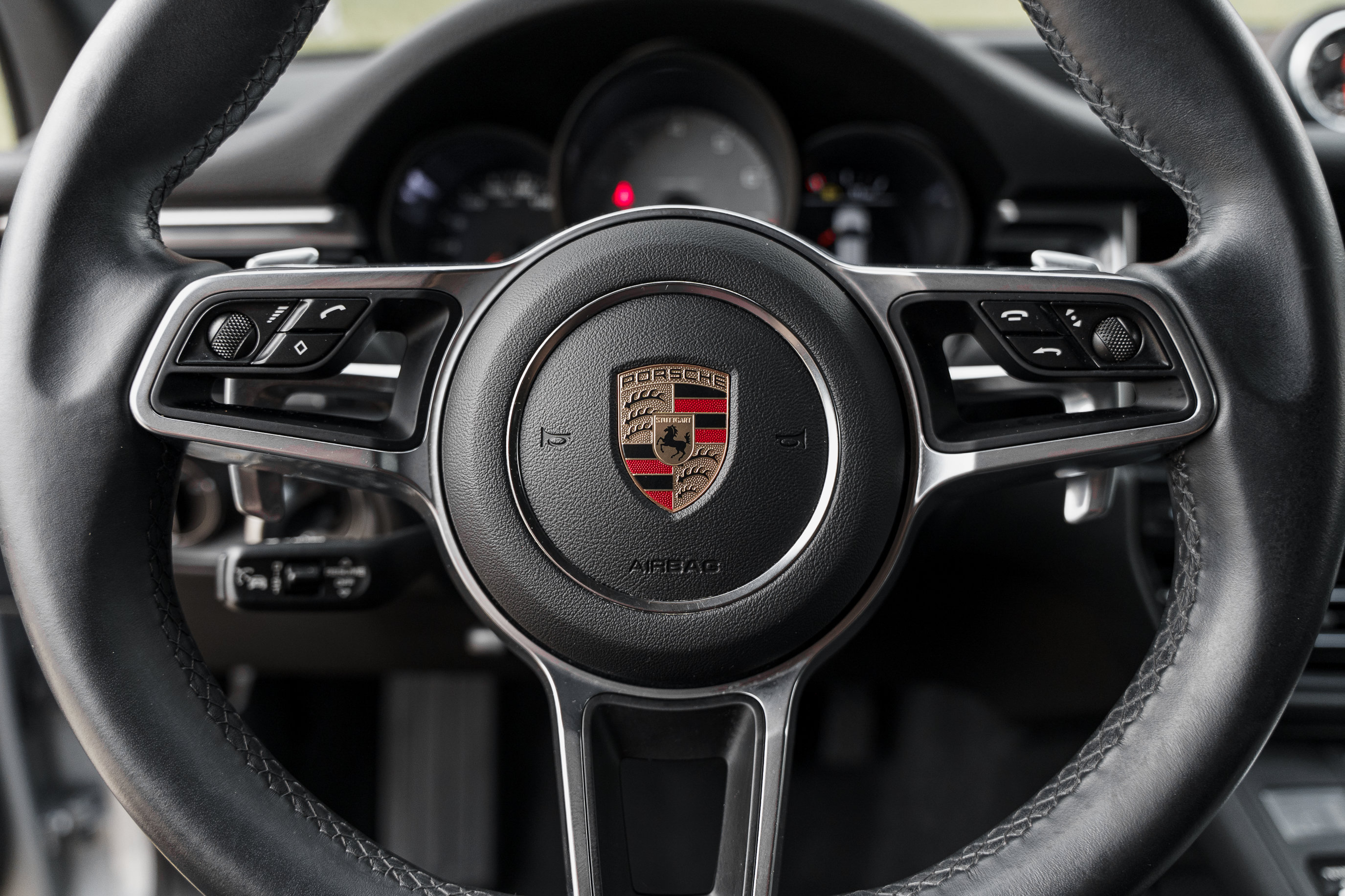 Used 2020 Porsche Macan S AWD/4WD image 16