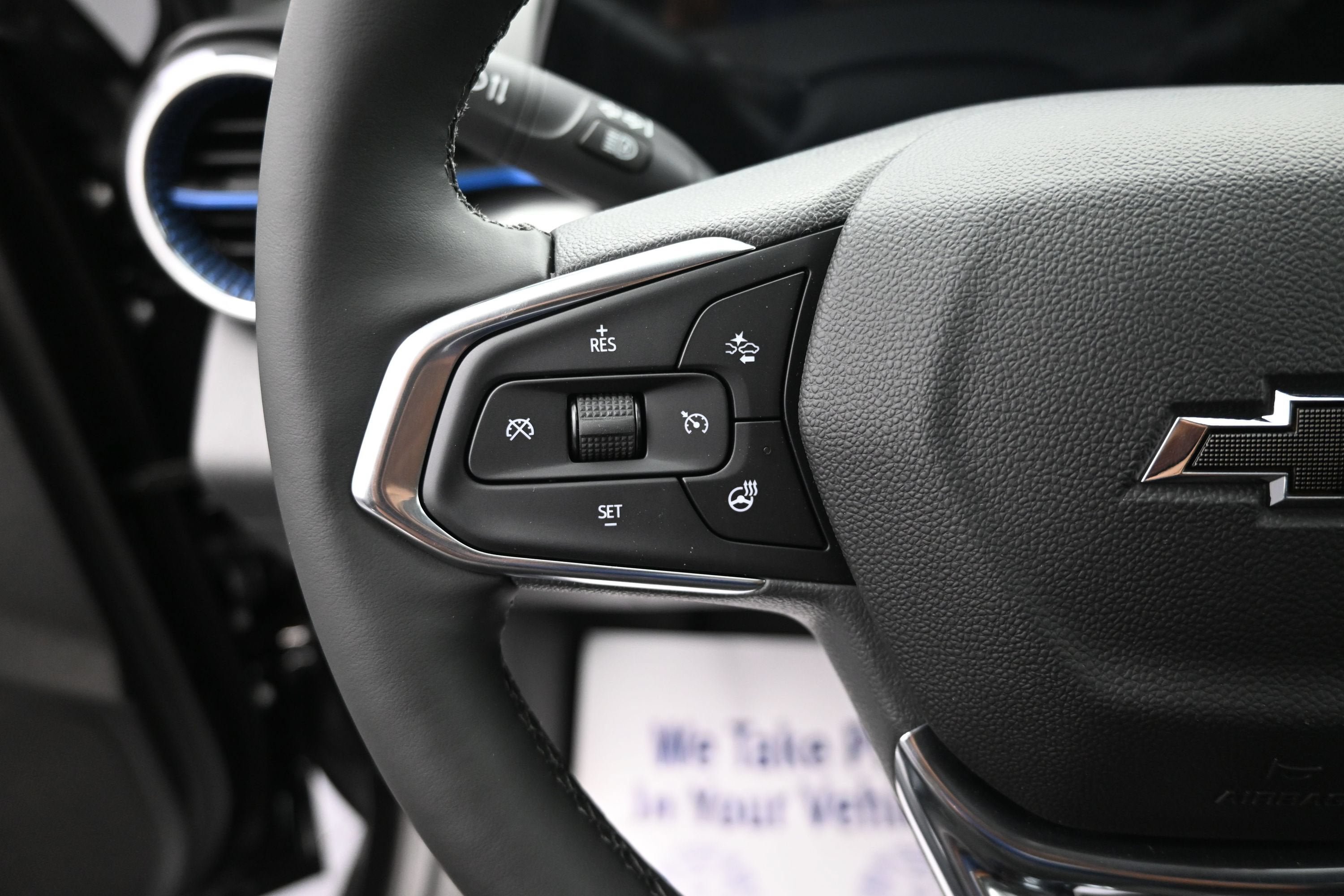 New 2026 Chevrolet Trax LT w/ Sunroof Package FWD image 13