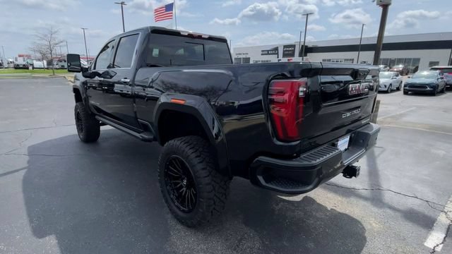 New 2026 GMC Sierra 2500 Denali w/ Denali Reserve Package AWD/4WD image 8