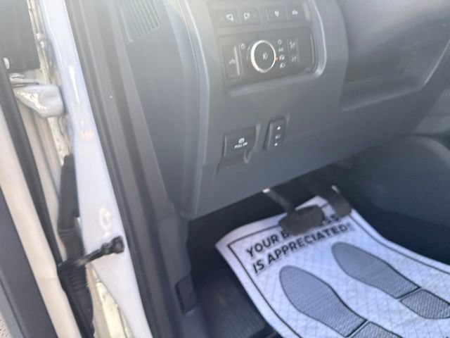 Used 2023 Ford F250 Platinum AWD/4WD image 16