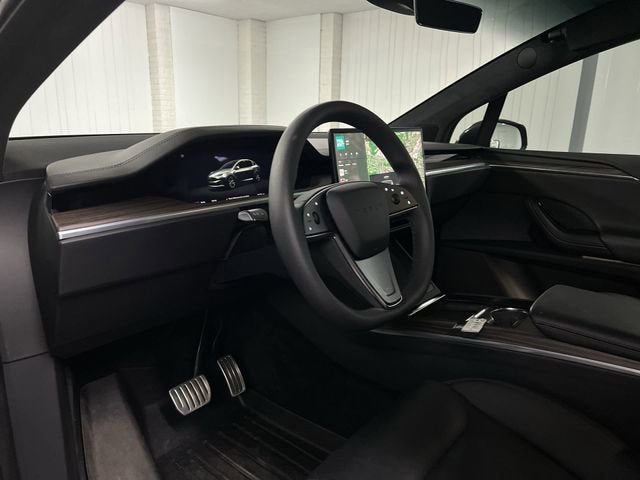 Used 2023 Tesla Model X AWD/4WD image 10