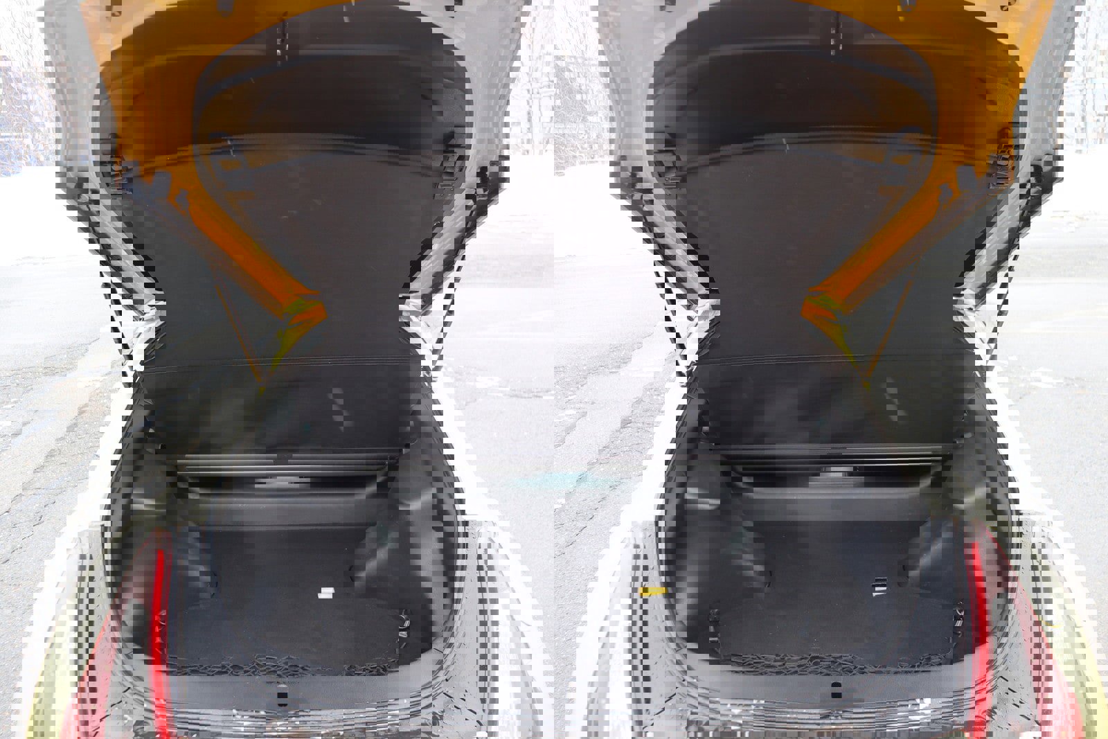 Used 2009 Nissan 370Z Touring w/ Sport Pkg image 39