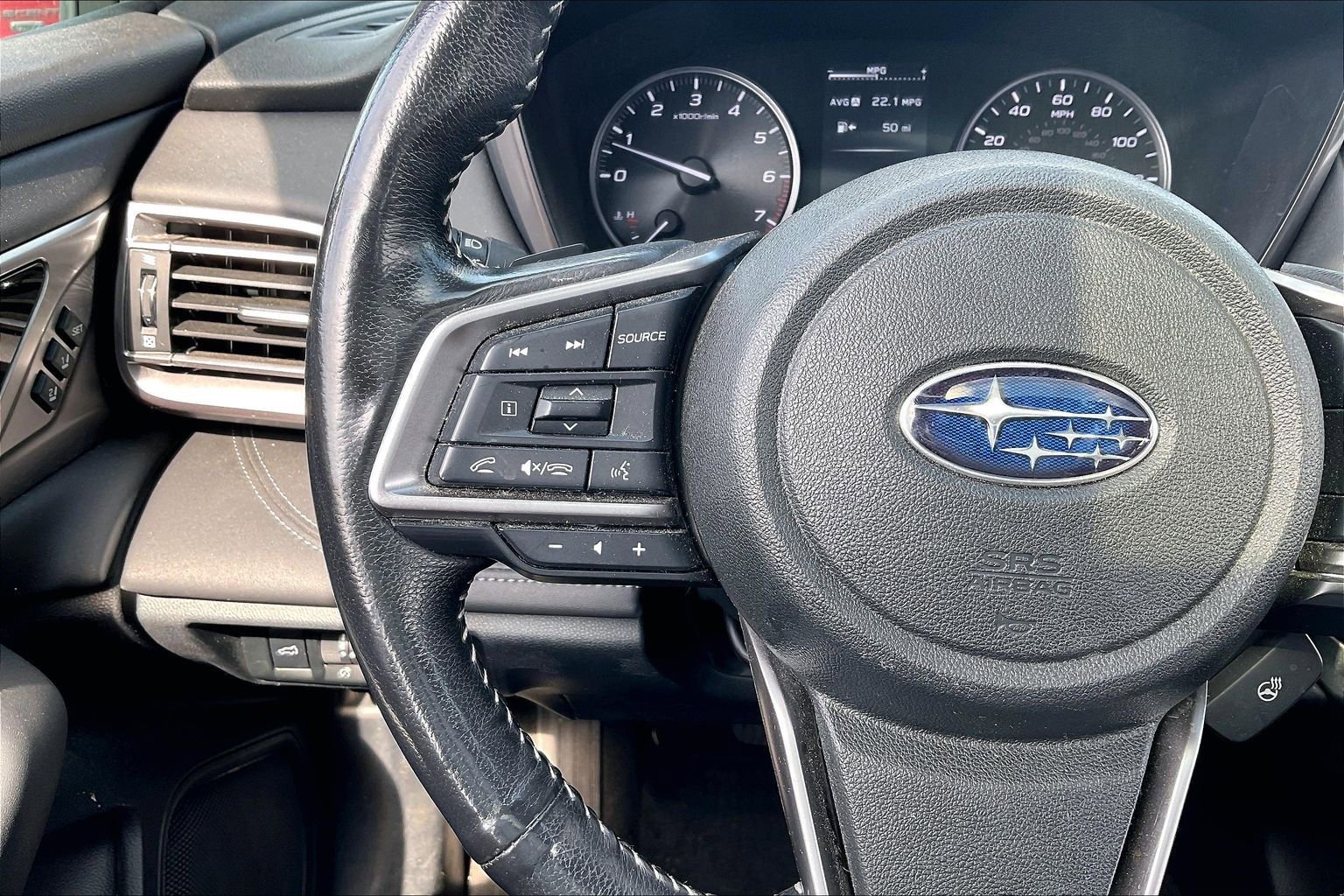 Used 2023 Subaru Outback Limited AWD/4WD image 13