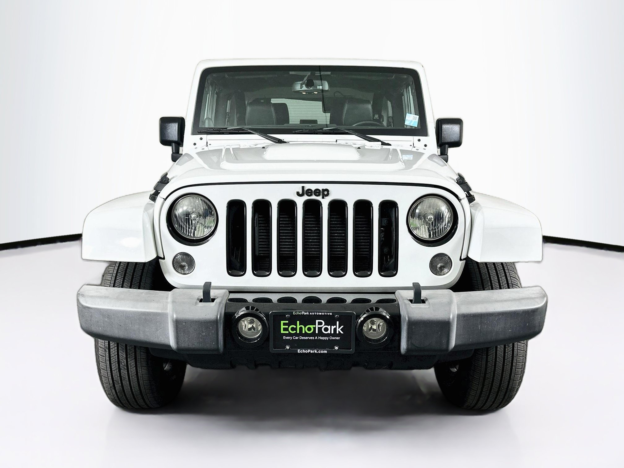 Used 2014 Jeep Wrangler Sahara AWD/4WD image 2