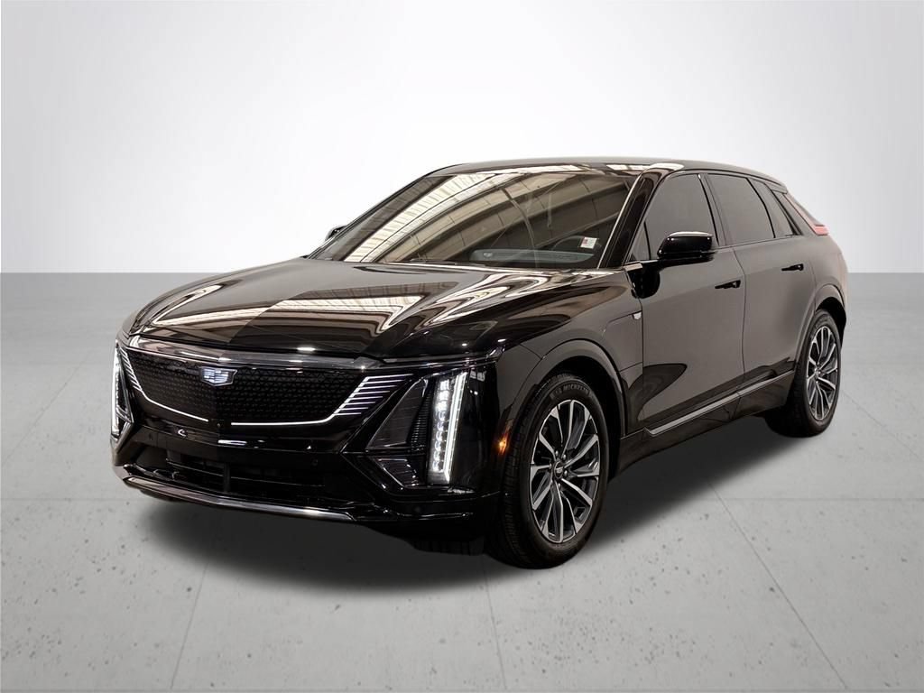 Used 2024 Cadillac Lyriq Sport RWD image 2
