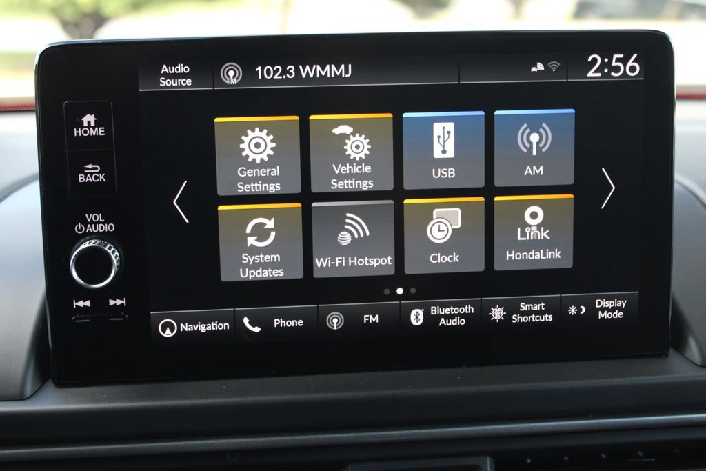 Certified 2025 Honda Pilot Black Edition image 24