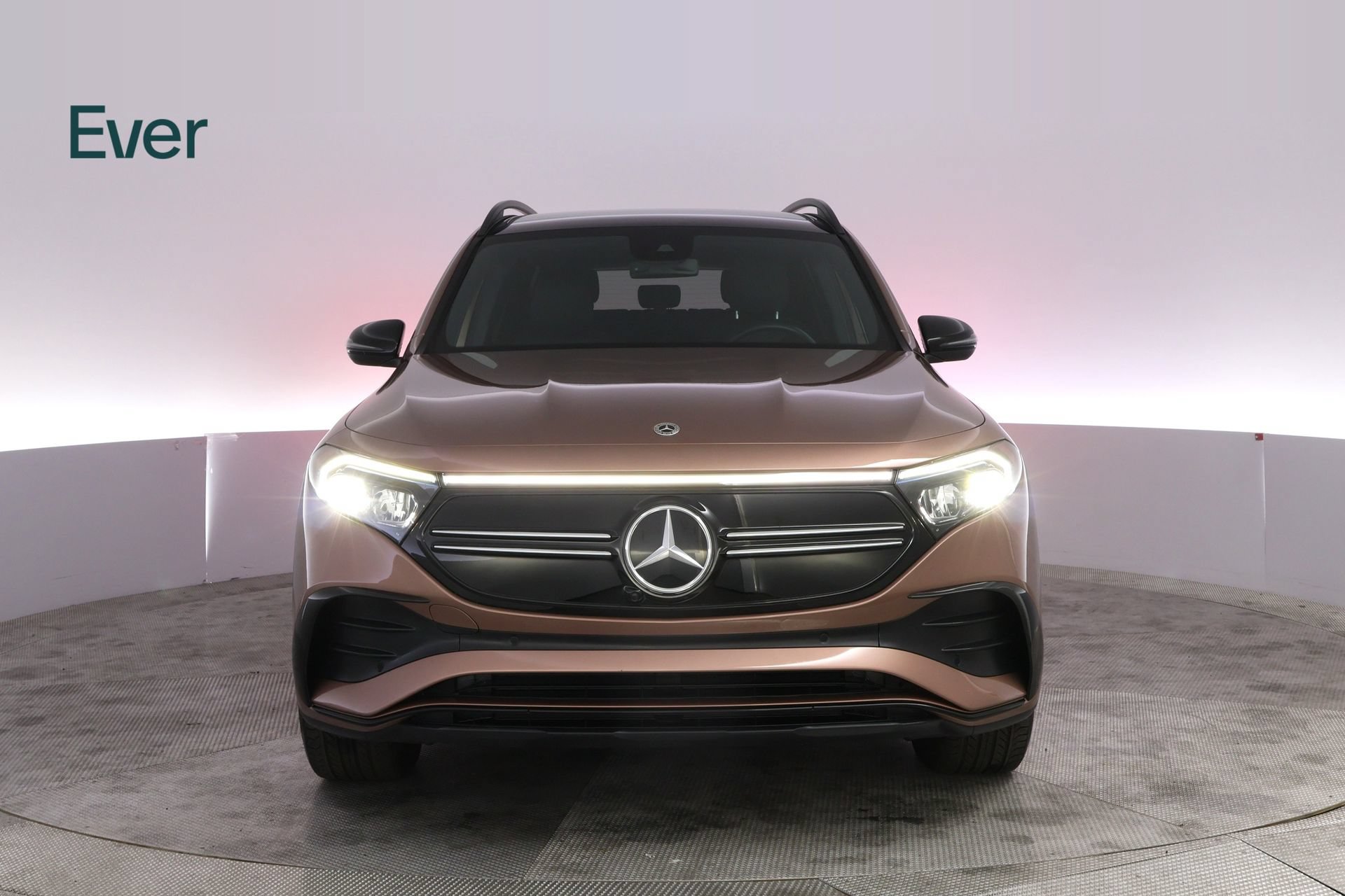 Used 2023 Mercedes-Benz EQB 300 4MATIC image 12