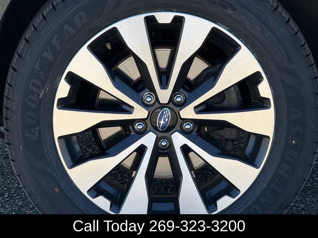 Used 2017 Subaru Outback 2.5i Limited image 9