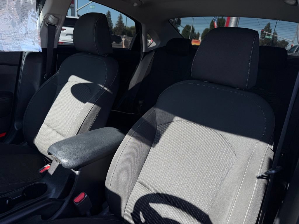 Used 2021 Kia Forte LXS FWD image 14