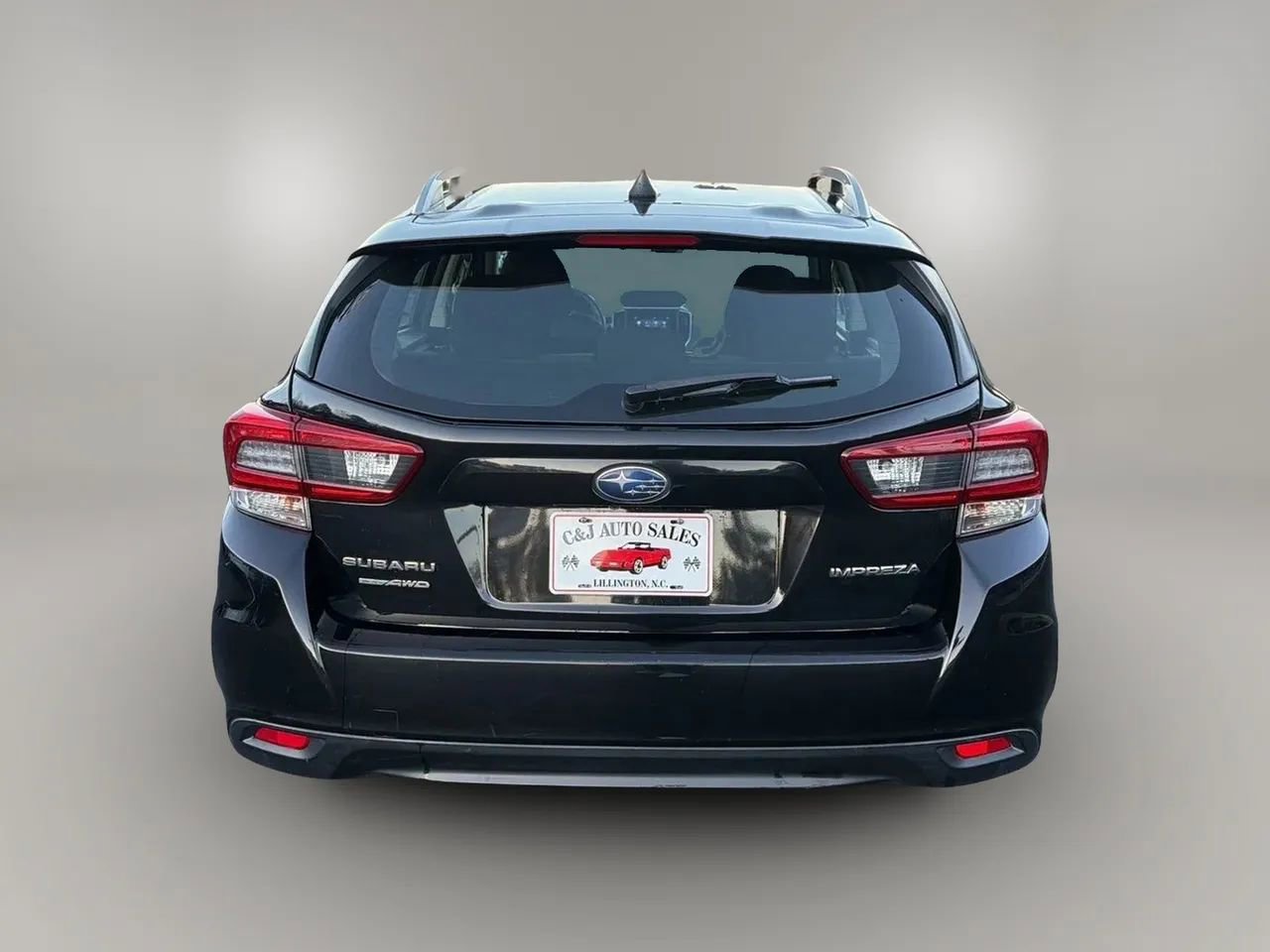 Used 2021 Subaru Impreza 2.0i Premium image 5