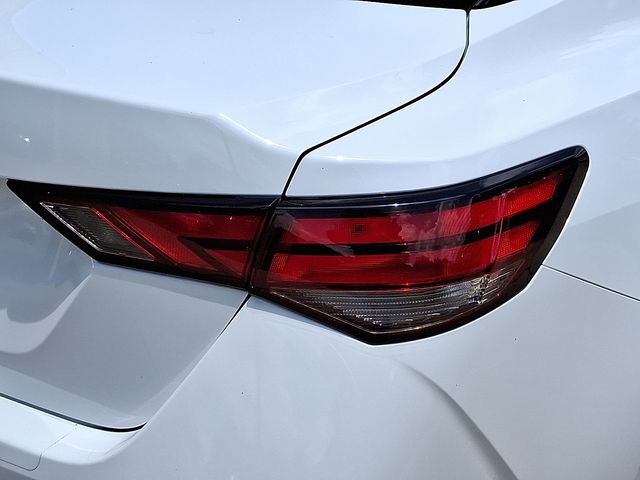 Used 2021 Nissan Sentra S image 14