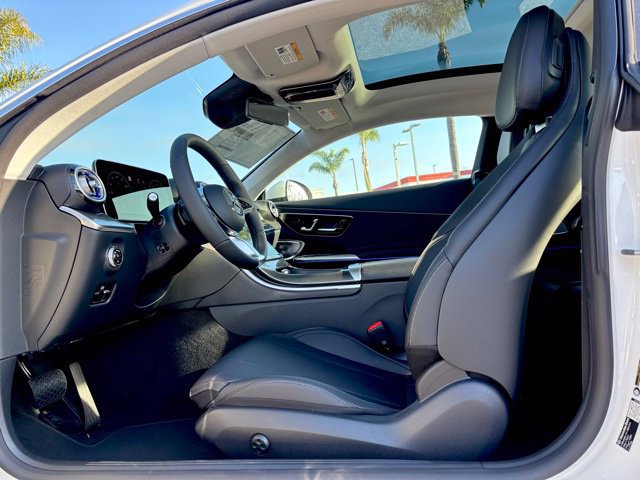 Used 2026 Mercedes-Benz CLE 300 4MATIC Coupe image 9