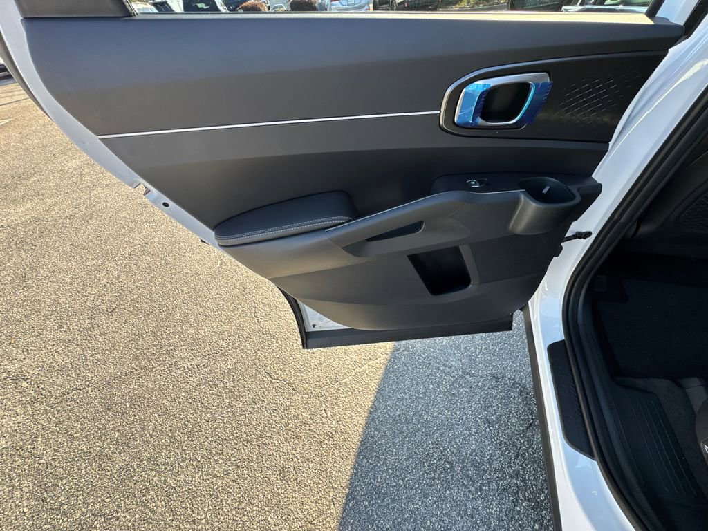 New 2026 Kia Sorento LX image 21