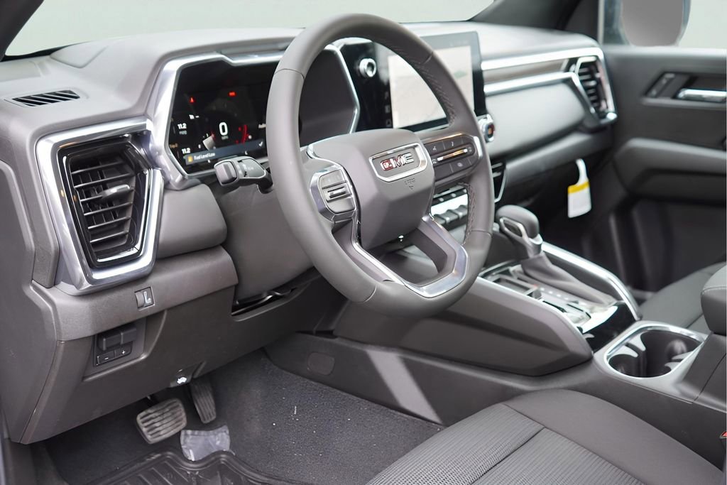 New 2026 GMC Canyon Elevation w/ Convenience Package image 8