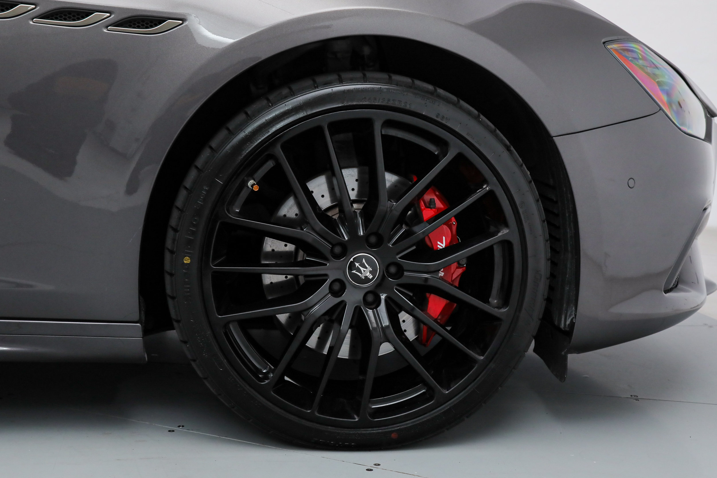Certified 2023 Maserati Ghibli Modena RWD image 22