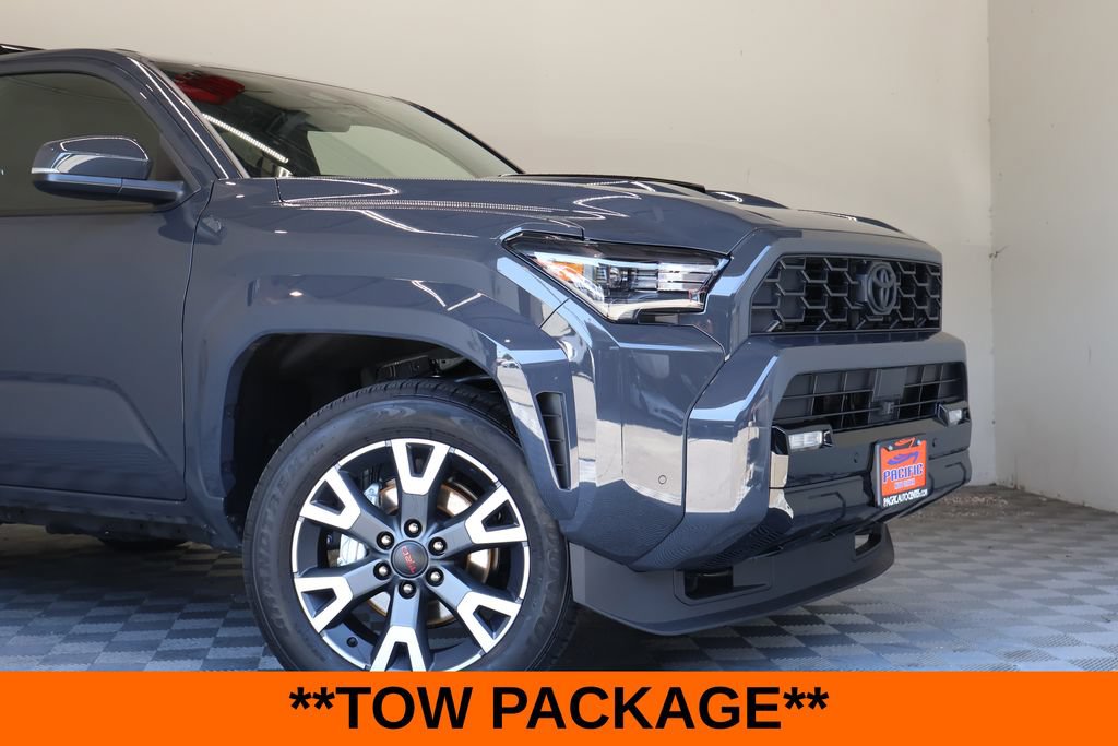 Used 2026 Toyota 4Runner TRD Sport AWD/4WD image 3