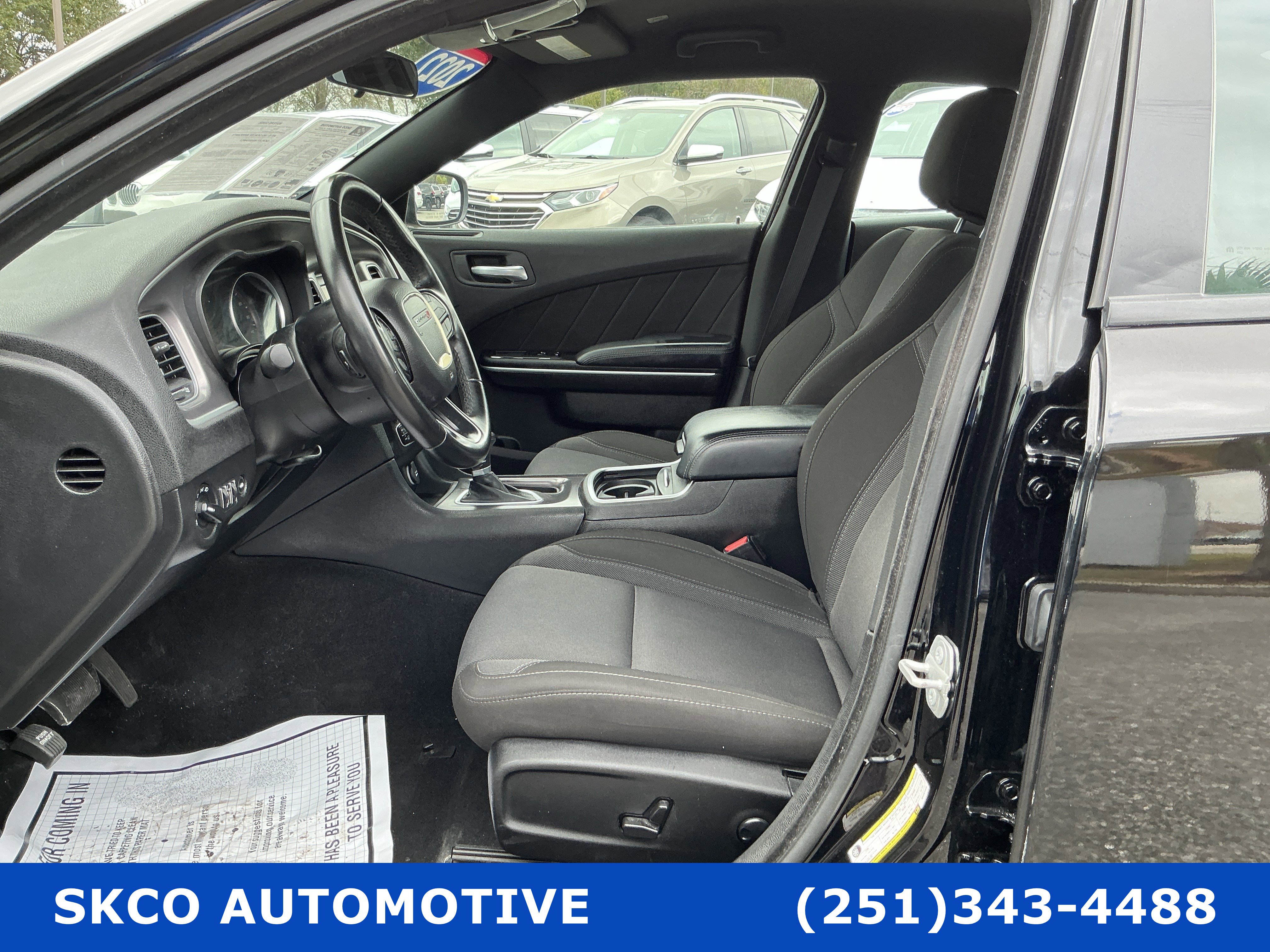 Used 2022 Dodge Charger SXT image 11