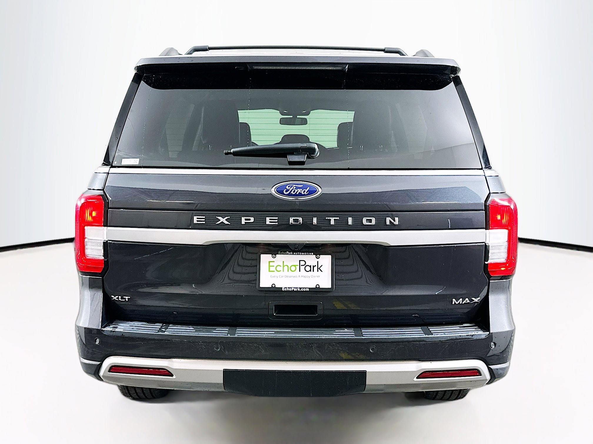 Used 2024 Ford Expedition Max XLT image 7
