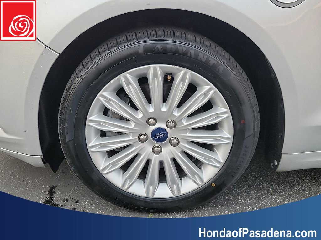 Used 2014 Ford Fusion Energi SE image 31