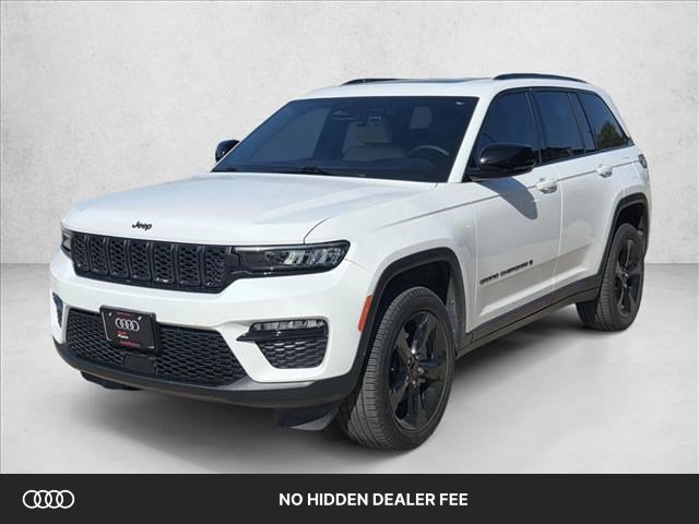 Used 2025 Jeep Grand Cherokee Limited w/ Black Appearance Package