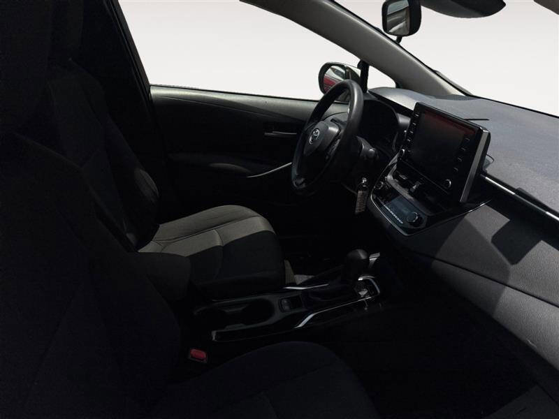 Used 2021 Toyota Corolla LE FWD image 15