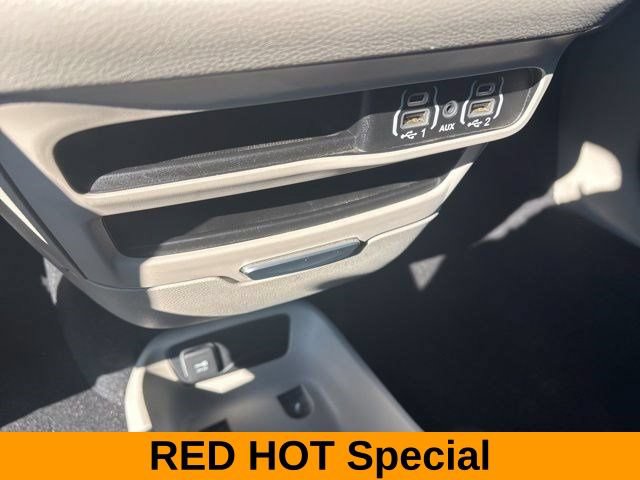 Used 2023 Chrysler Voyager LX FWD image 23