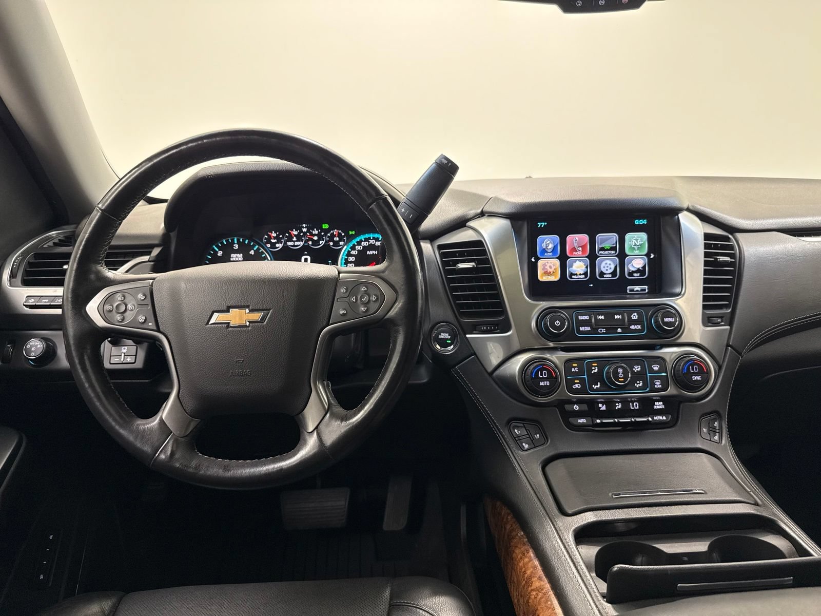 Used 2019 Chevrolet Tahoe Premier AWD/4WD image 29