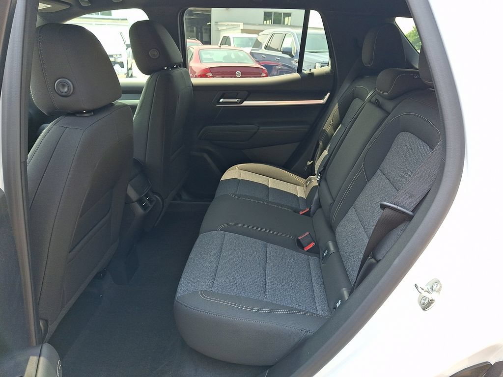 New 2027 GMC Terrain Elevation w/ Black Edition FWD image 7