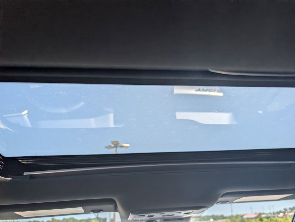 Used 2024 Toyota Tacoma TRD Off-Road w/ TRD Off Road Premium Package image 30