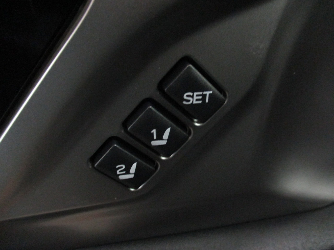 Used 2021 Subaru Outback Limited image 16