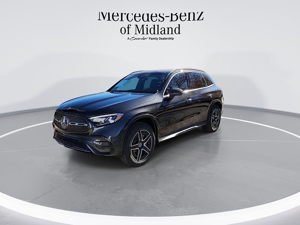 New 2025 Mercedes-Benz GLC 350e 4MATIC image 4