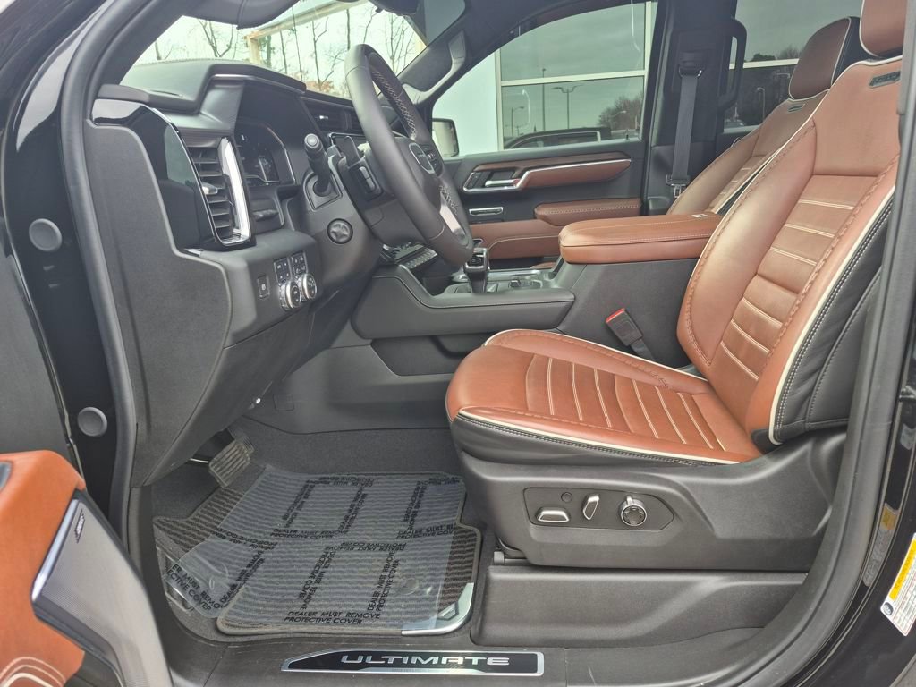Used 2024 GMC Sierra 1500 Denali Ultimate image 2